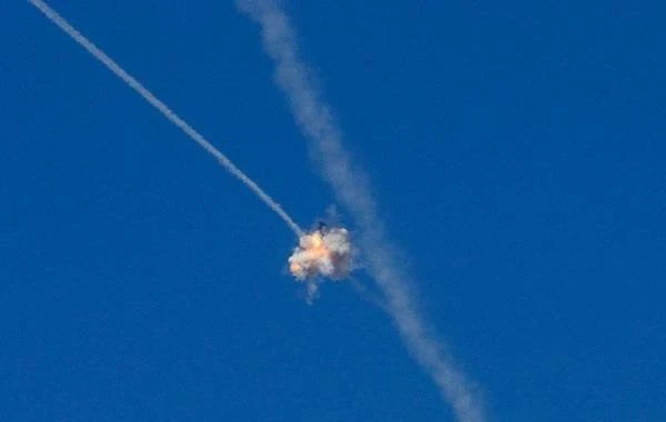 Серия взрывов прогремела над Смоленском в ночь на 23 марта: система ПВО отработала по БПЛА