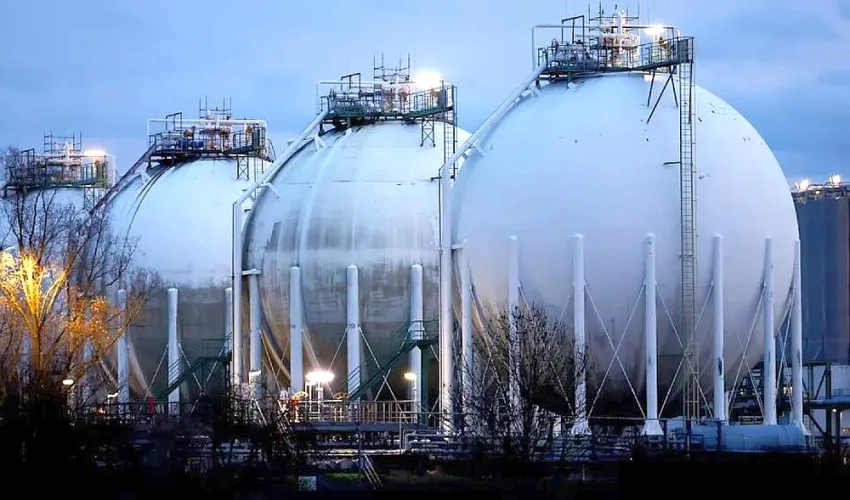 Катар остановил производство СПГ, цена газа в Европе превысила $550