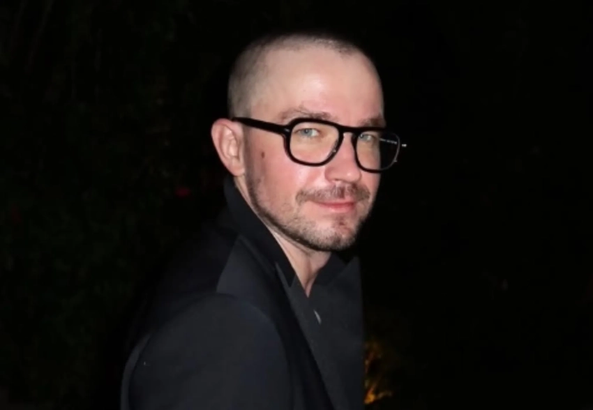 Актёр Александр Петров показал свой новый дом в Подмосковье