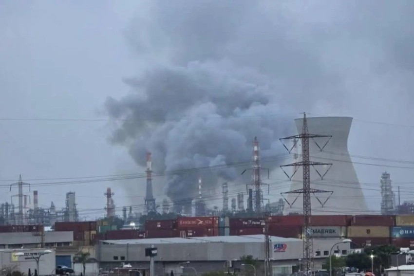 Иран нанёс ракетный удар по израильской Хайфе, поразив НПЗ и электростанцию