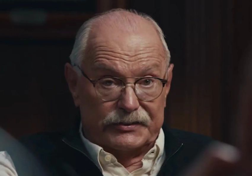 Никита Михалков рассказал, что у Путина были сомнения насчёт возвращения Ефремова на сцену