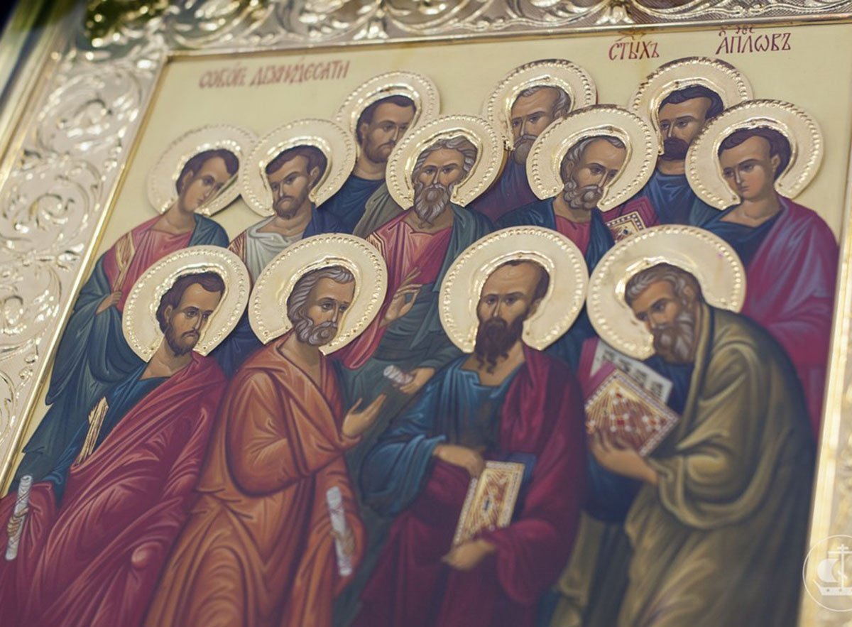 Как в старину отмечали Собор 12 апостолов, приметы и поверья на 13 июля 2025 года